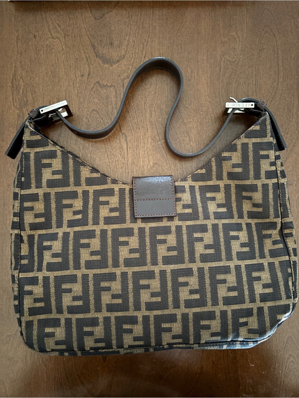 Fendi Black and Brown FF Logo Shoulder Baguette - Picture 3 of 6